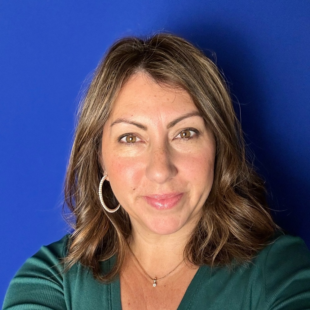 Meet your Posher, Gina